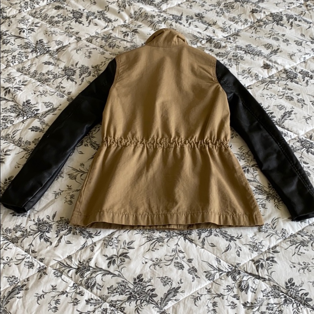 H&M Jacket - Picture 4 of 4